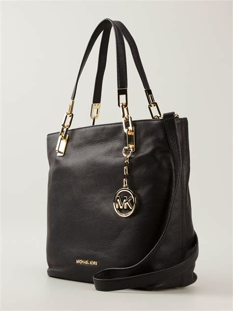 michael kors purses supply chain|Michael Kors large shoulder bag.